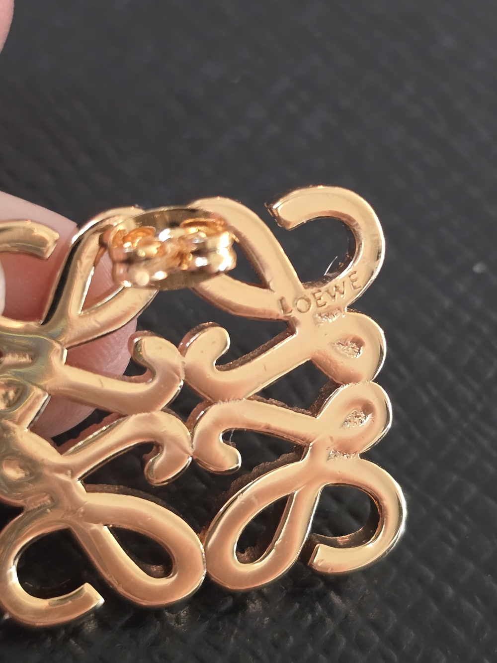 Loewe 18kgp Loewe Gold Crystal Filigree Earrings - Women Jewelry - Picture 5 of 10